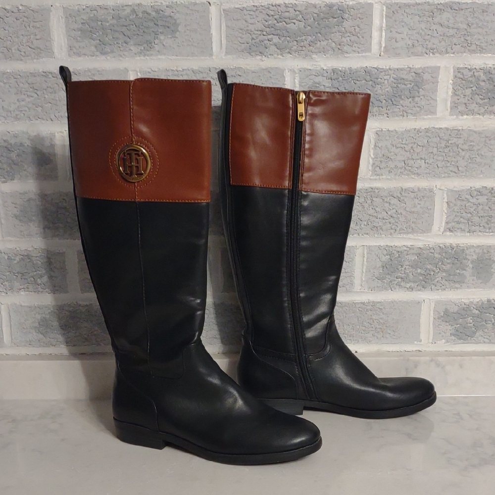 Tommy Hilfiger Black and Brown Knee High Zipper Boots Gold Logo Low Heel Size 10